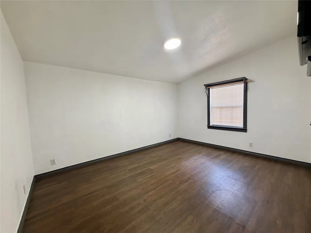19511 Blanco Drive Lago Vista, TX 78645