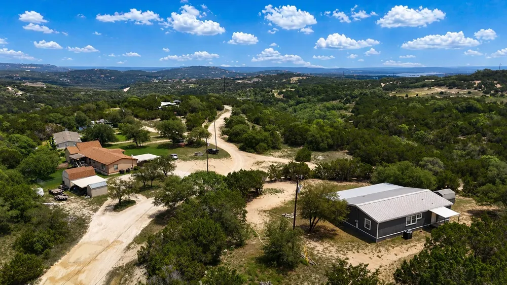 19511 Blanco Drive Lago Vista, TX 78645