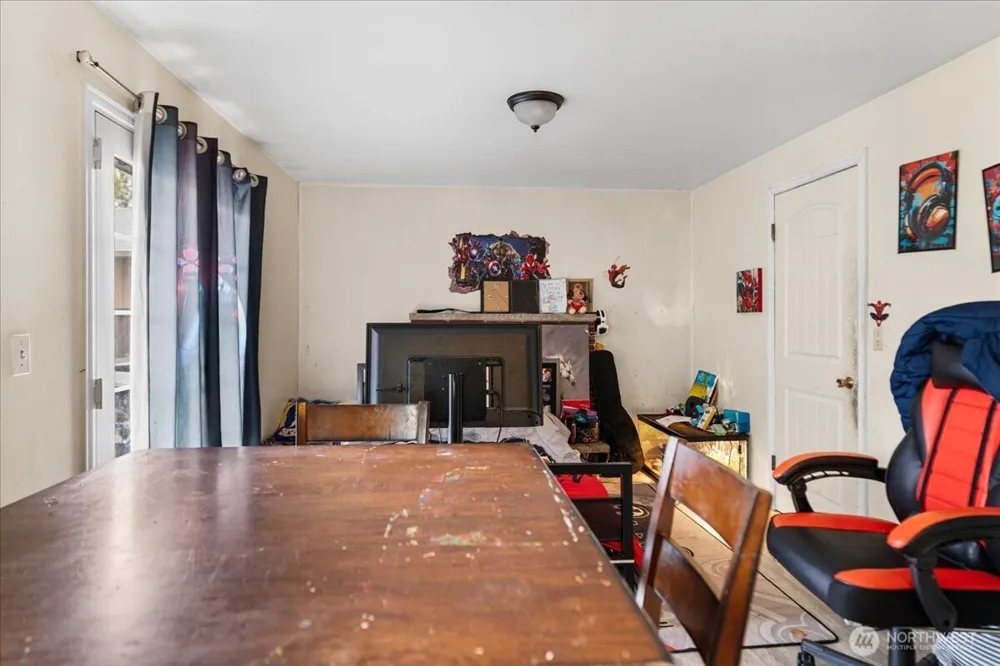125 E 60th Street Tacoma, WA 98404
