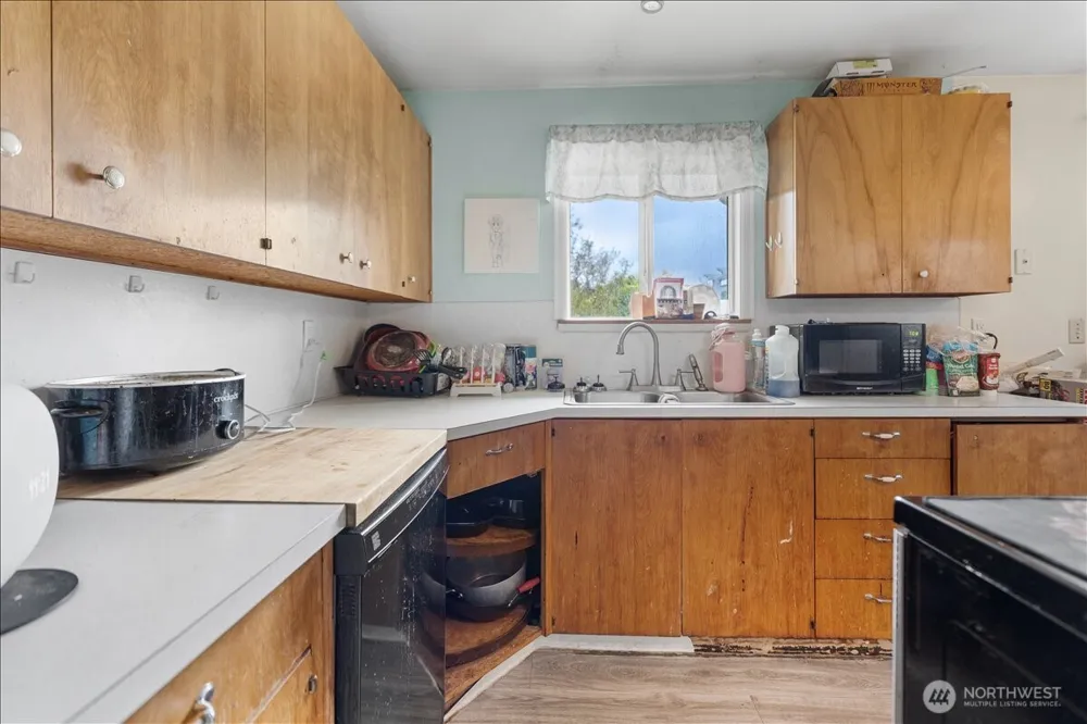 125 E 60th Street Tacoma, WA 98404
