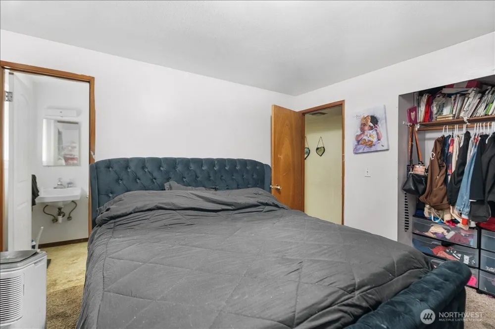 125 E 60th Street Tacoma, WA 98404