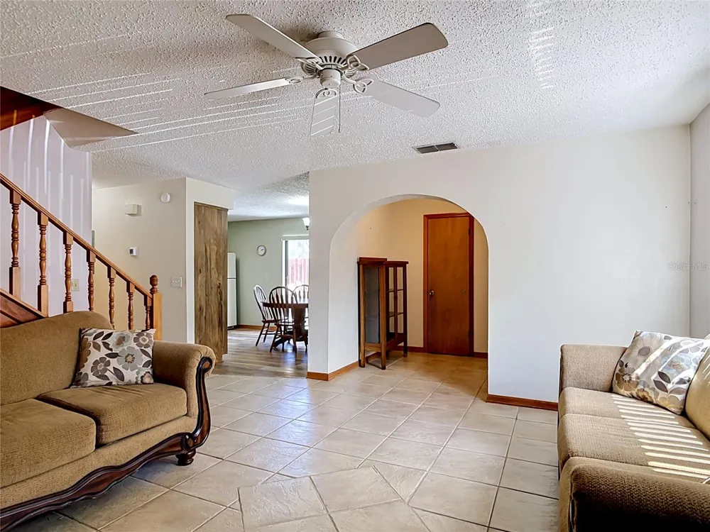 910 BIG TREE ROAD #12-4 South Daytona, FL 32119