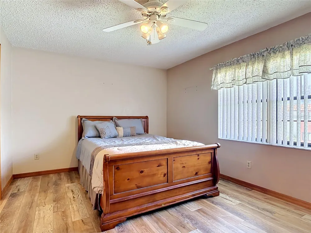 910 BIG TREE ROAD #12-4 South Daytona, FL 32119