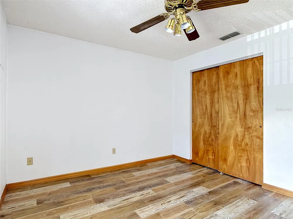 910 BIG TREE ROAD #12-4 South Daytona, FL 32119