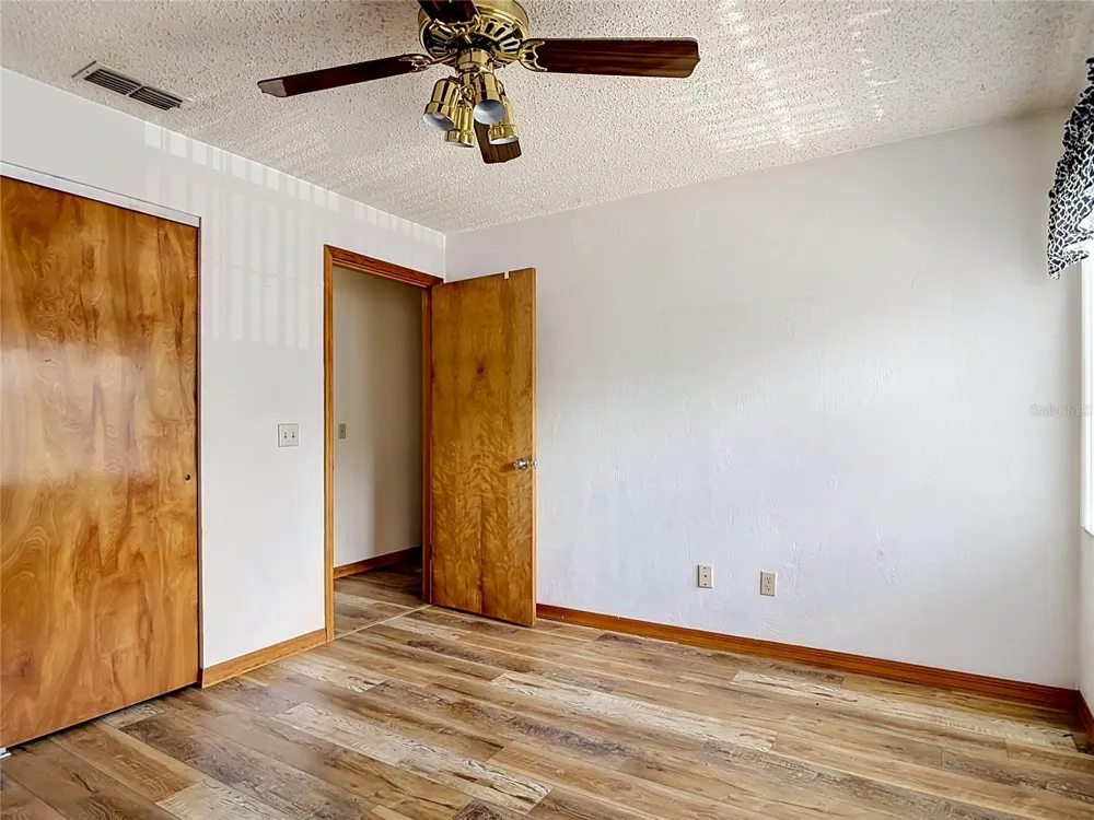 910 BIG TREE ROAD #12-4 South Daytona, FL 32119