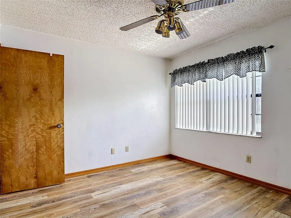 910 BIG TREE ROAD #12-4 South Daytona, FL 32119