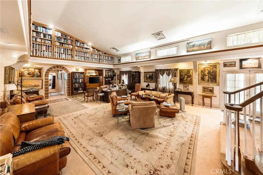 6685 El Pomar Drive Templeton, CA 93465