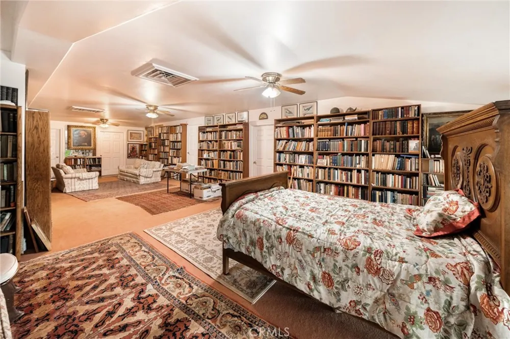 6685 El Pomar Drive Templeton, CA 93465