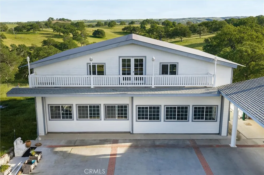 6685 El Pomar Drive Templeton, CA 93465