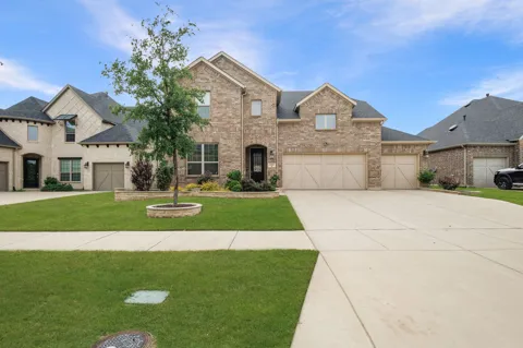 16465 Sedgemoor Drive
