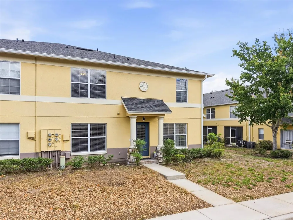 3435 CASTLE STONE COURT Valrico, FL 33594