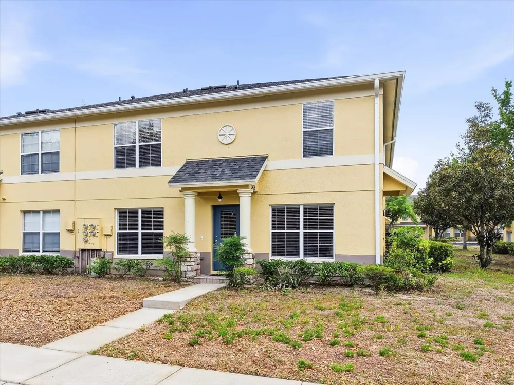 3435 CASTLE STONE COURT Valrico, FL 33594