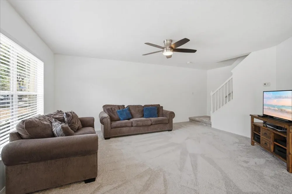 3435 CASTLE STONE COURT Valrico, FL 33594