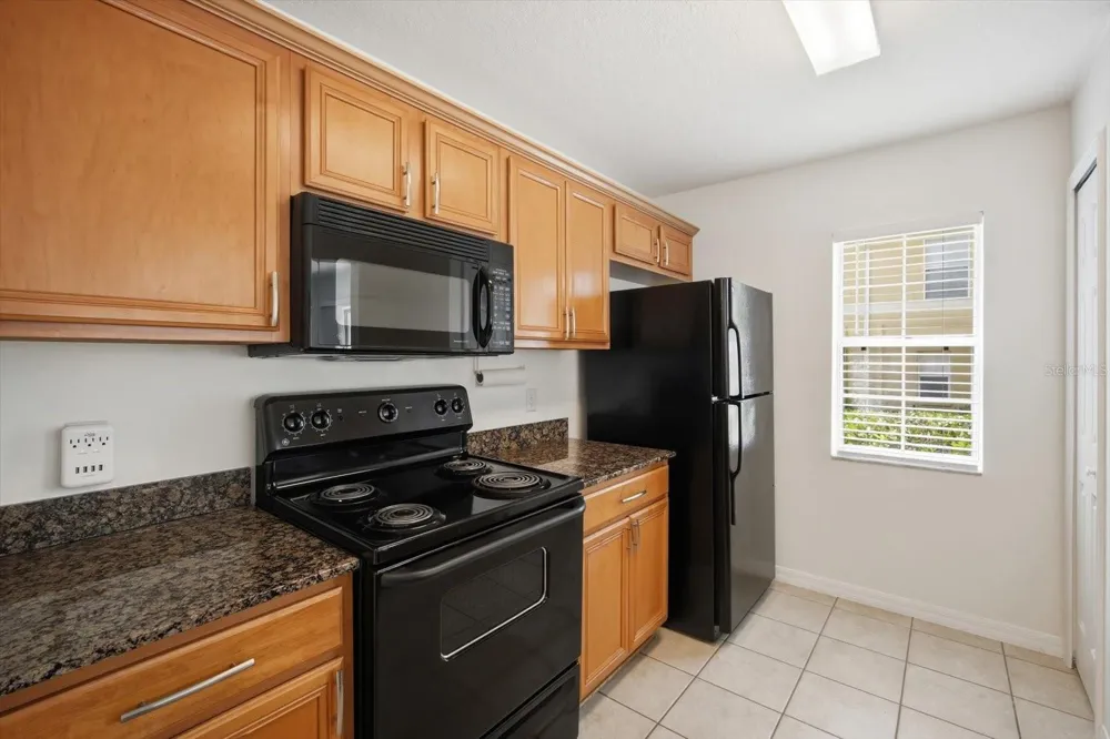 3435 CASTLE STONE COURT Valrico, FL 33594