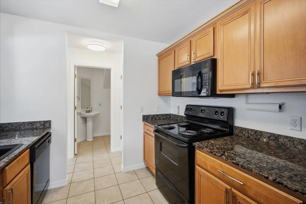 3435 CASTLE STONE COURT Valrico, FL 33594