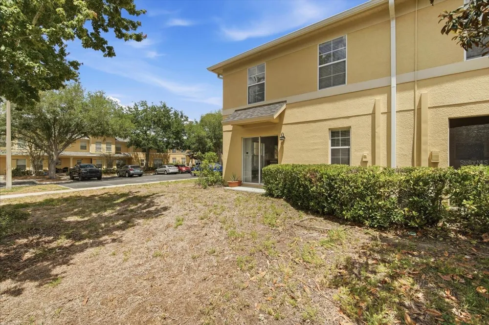 3435 CASTLE STONE COURT Valrico, FL 33594