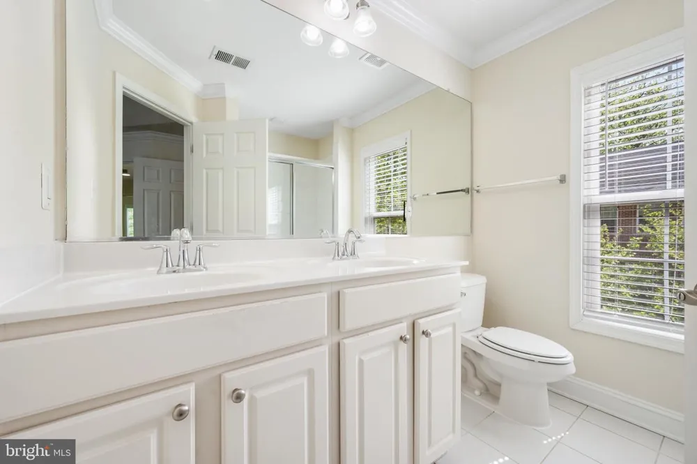 8341 BRODERICK CIRCLE Gaithersburg, MD 20877
