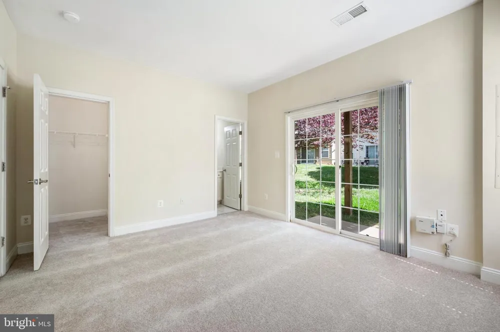 8341 BRODERICK CIRCLE Gaithersburg, MD 20877