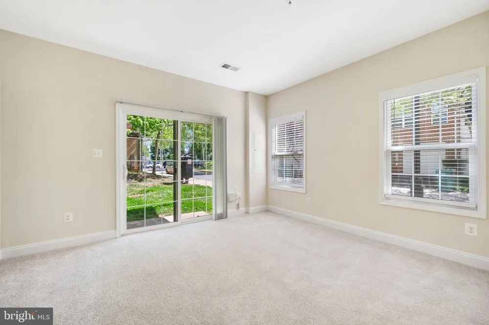 8341 BRODERICK CIRCLE Gaithersburg, MD 20877