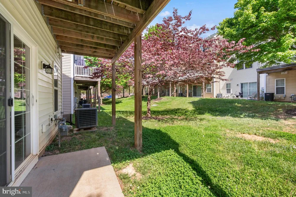 8341 BRODERICK CIRCLE Gaithersburg, MD 20877