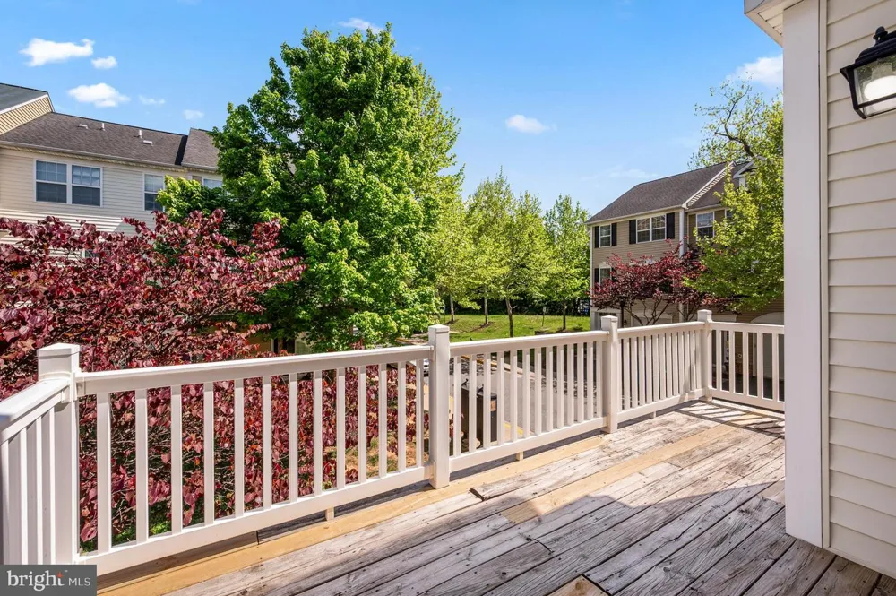 8341 BRODERICK CIRCLE Gaithersburg, MD 20877
