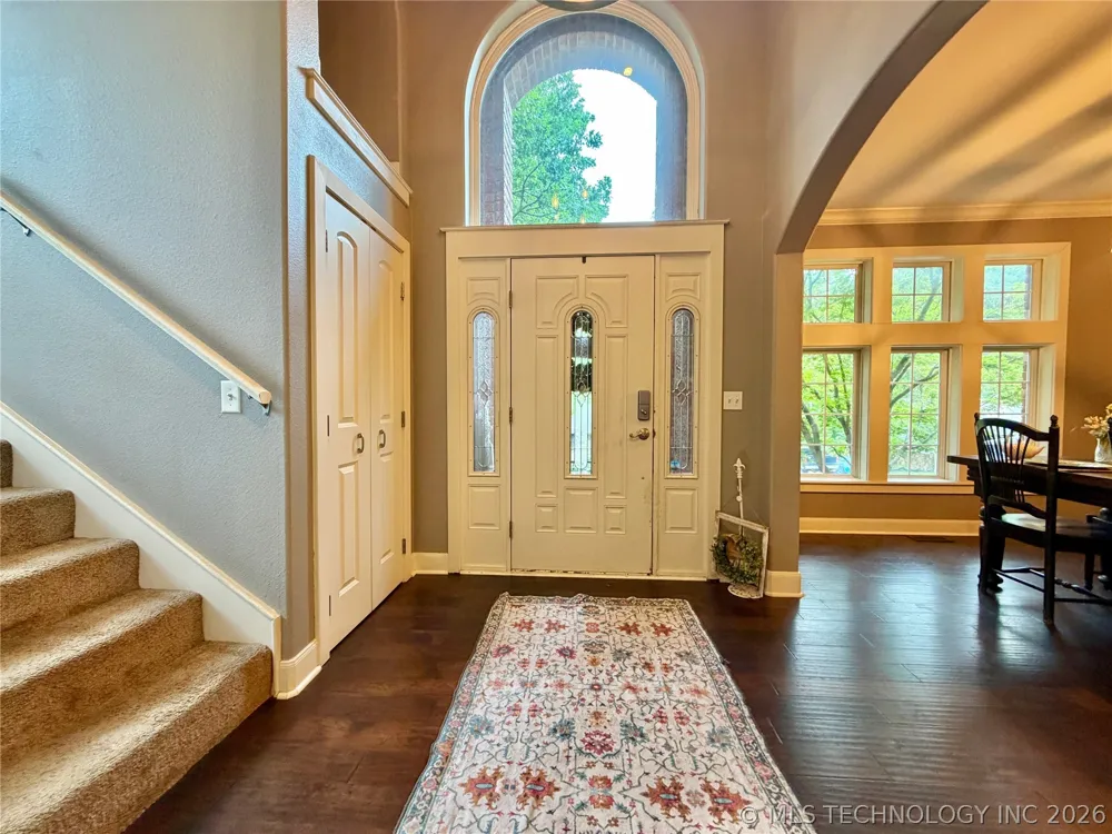 306 Hickory Drive Tahlequah, OK 74464