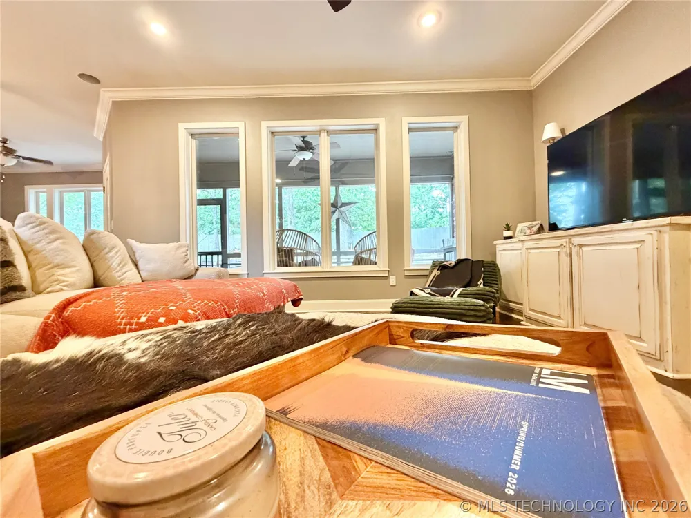 306 Hickory Drive Tahlequah, OK 74464