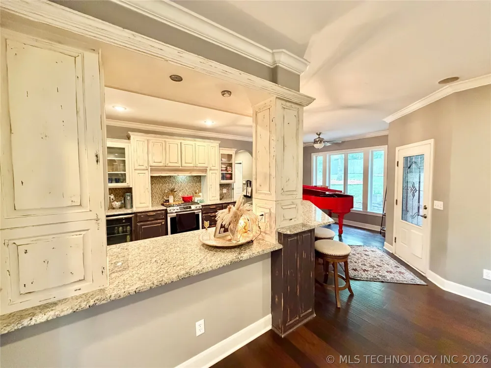 306 Hickory Drive Tahlequah, OK 74464