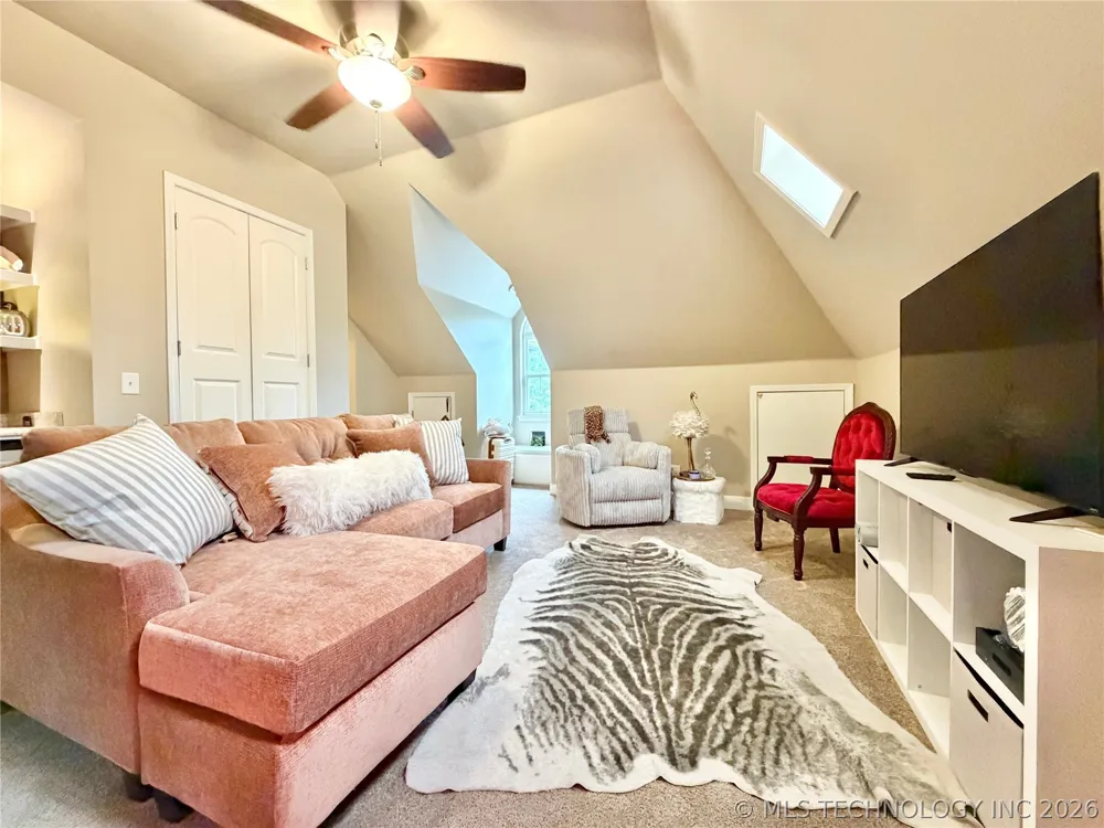306 Hickory Drive Tahlequah, OK 74464