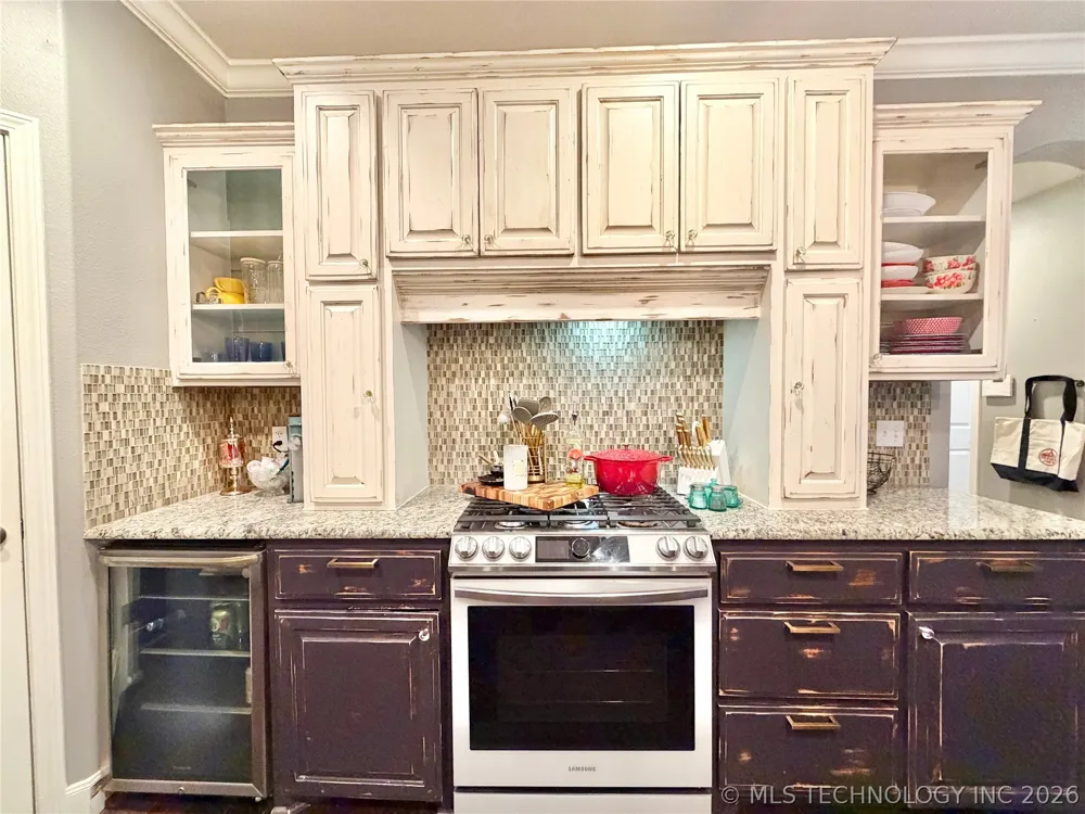 306 Hickory Drive Tahlequah, OK 74464