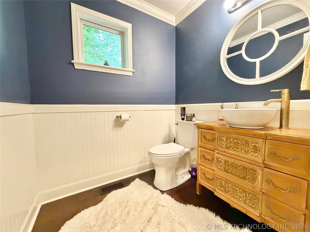 306 Hickory Drive Tahlequah, OK 74464