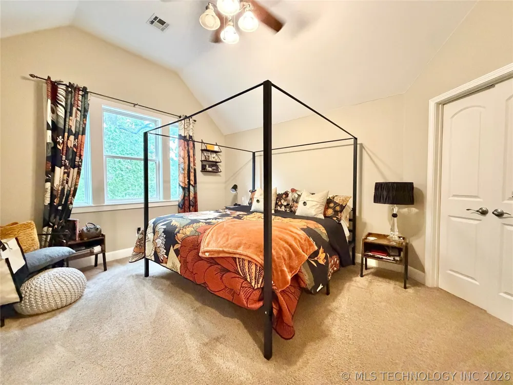 306 Hickory Drive Tahlequah, OK 74464