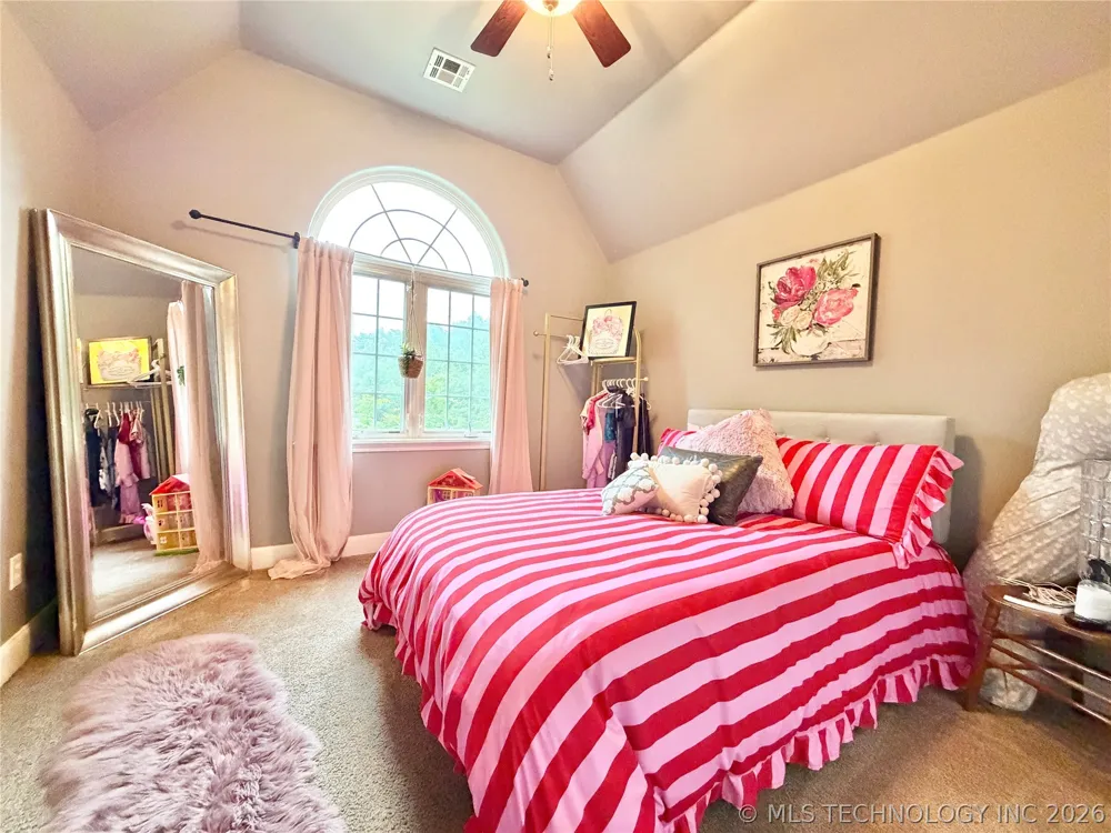 306 Hickory Drive Tahlequah, OK 74464