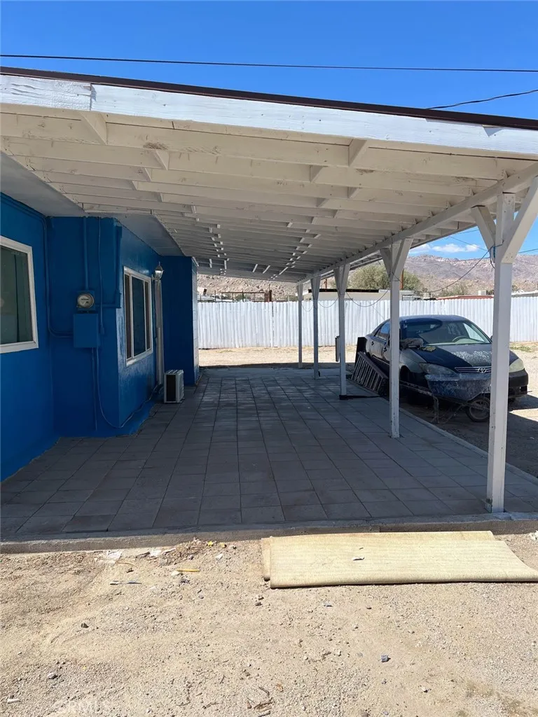 13776 Benton Street Trona, CA 93562