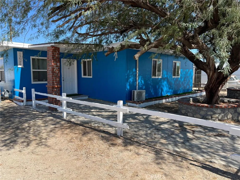 13776 Benton Street Trona, CA 93562