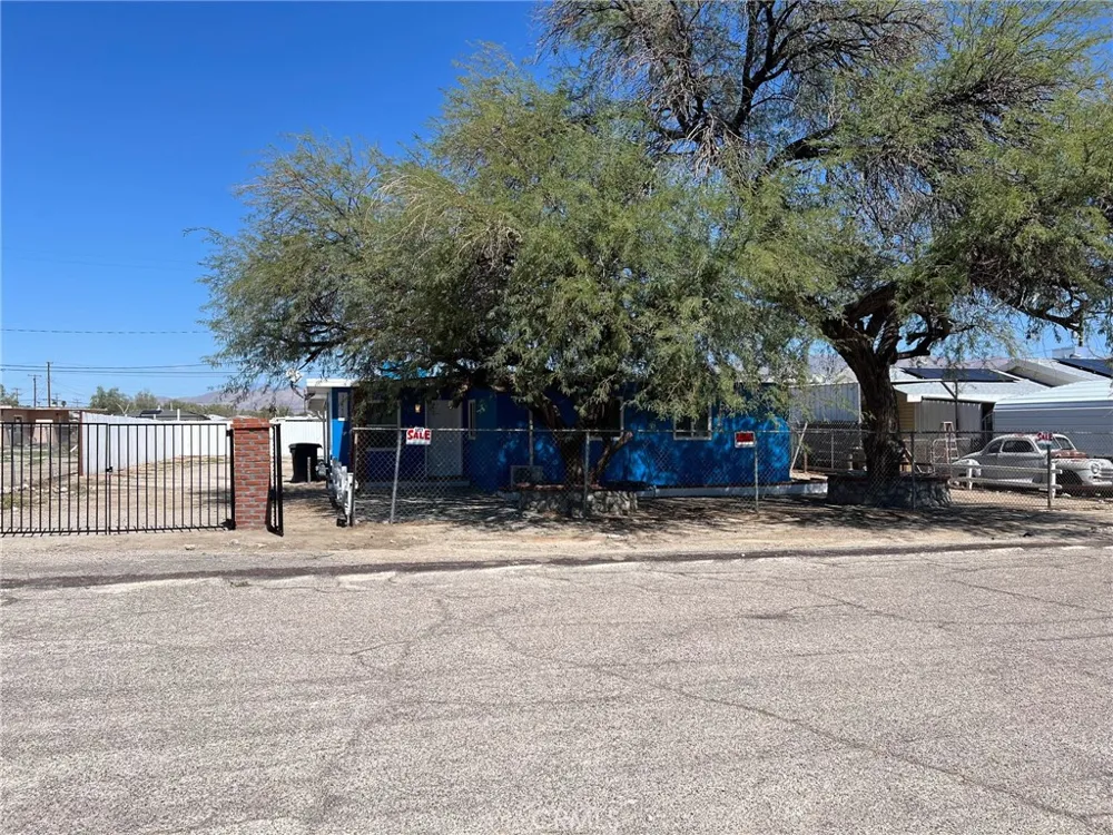 13776 Benton Street Trona, CA 93562
