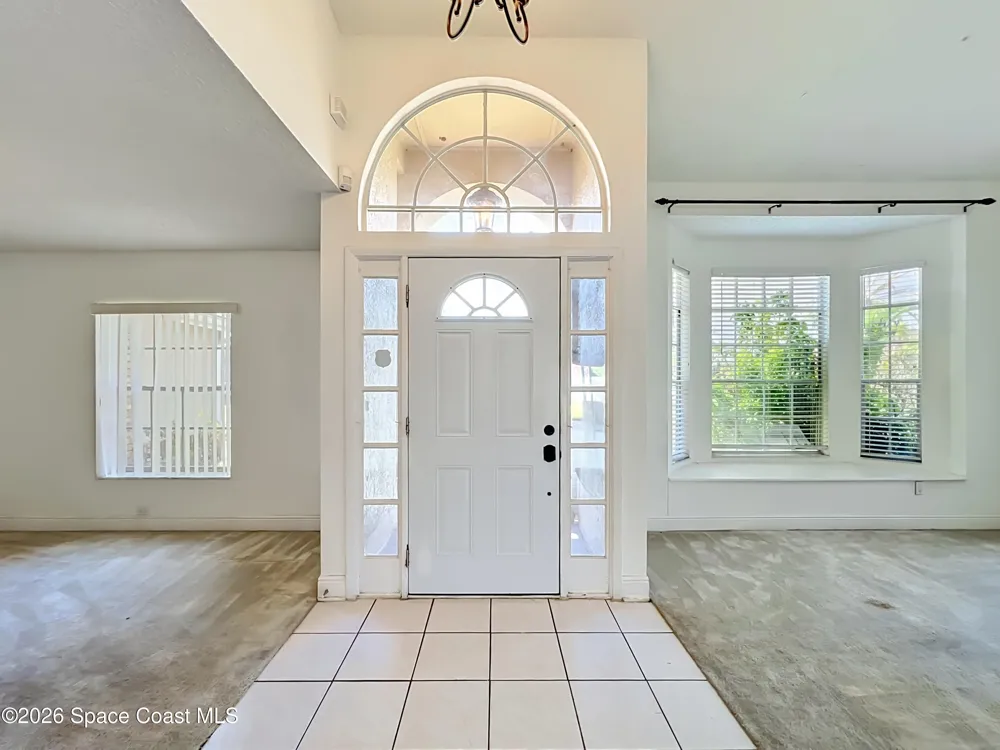2645 Rolling Broak Drive Orlando, FL 32837
