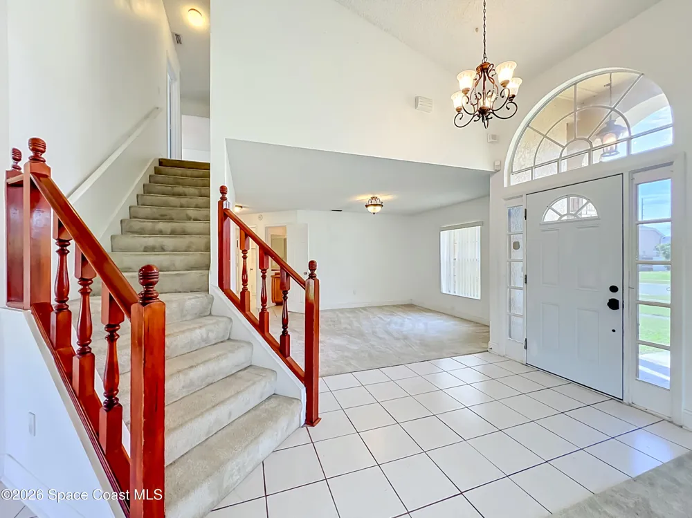2645 Rolling Broak Drive Orlando, FL 32837