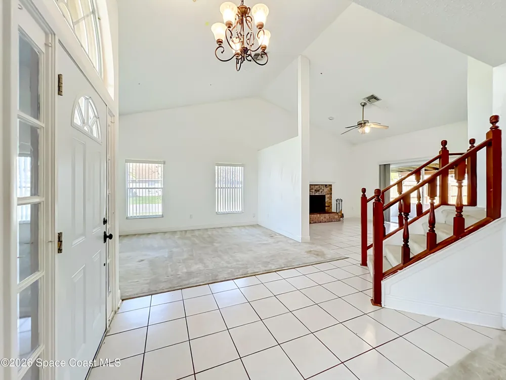 2645 Rolling Broak Drive Orlando, FL 32837