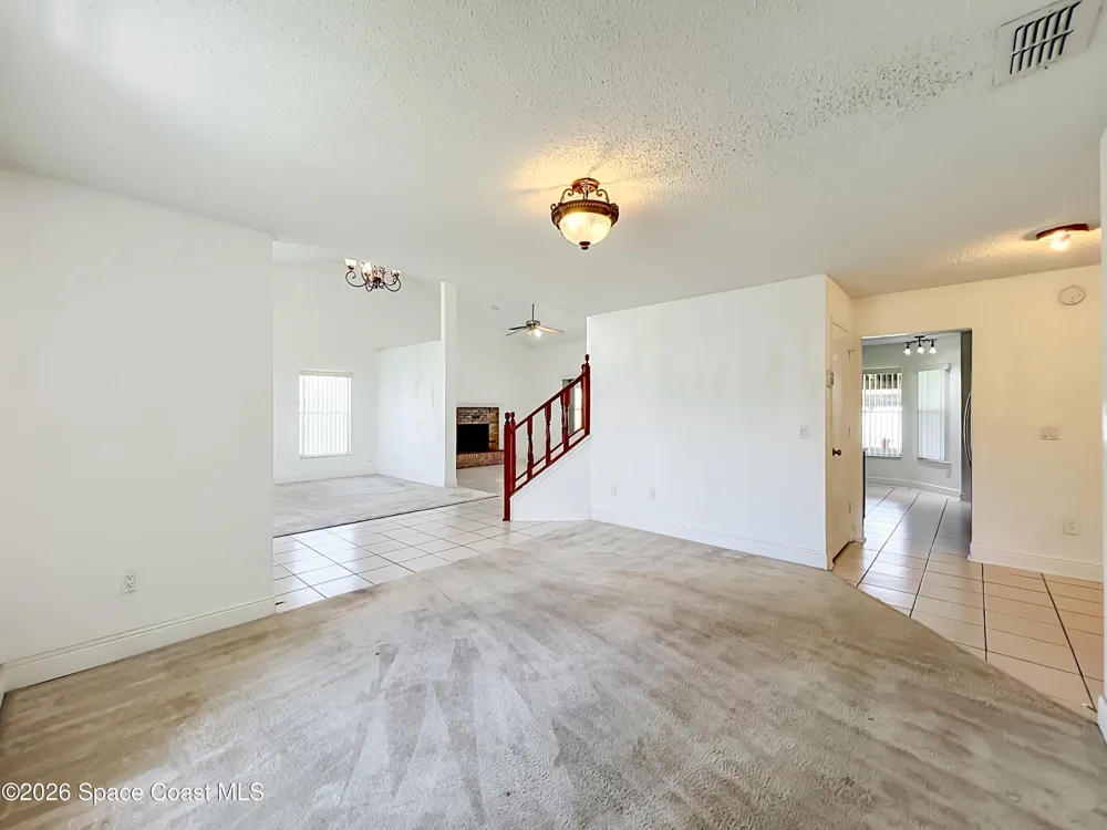2645 Rolling Broak Drive Orlando, FL 32837