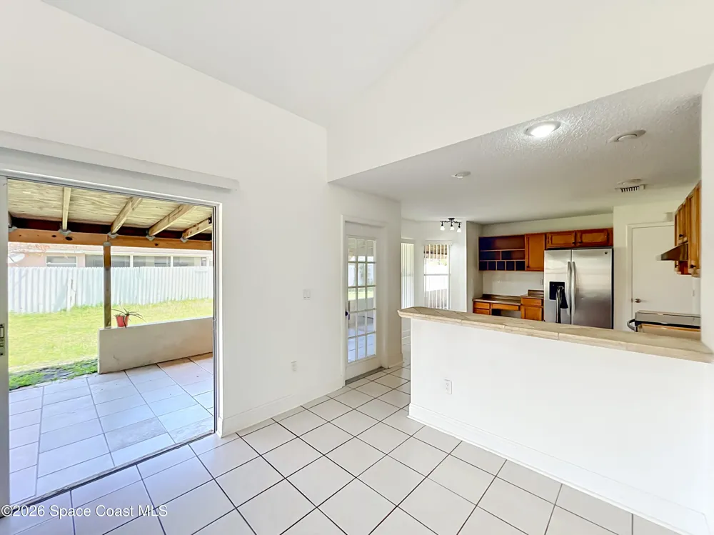 2645 Rolling Broak Drive Orlando, FL 32837