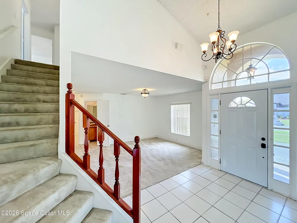 2645 Rolling Broak Drive Orlando, FL 32837