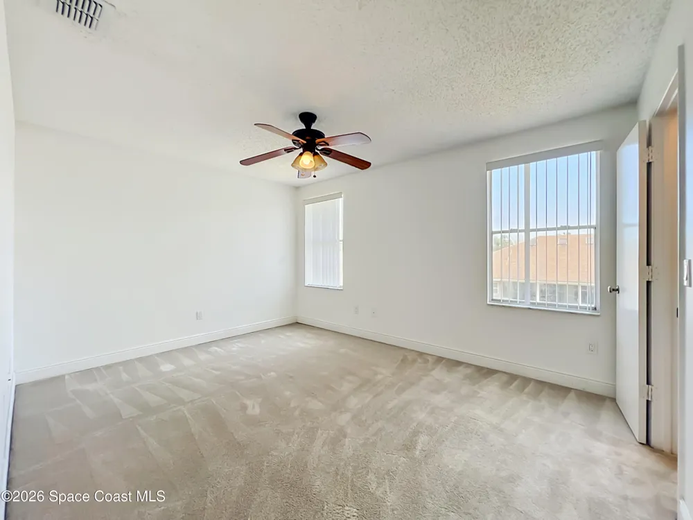 2645 Rolling Broak Drive Orlando, FL 32837