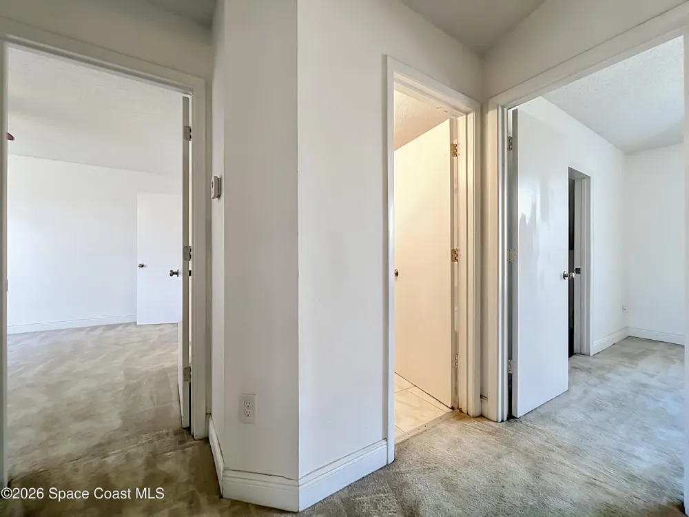 2645 Rolling Broak Drive Orlando, FL 32837