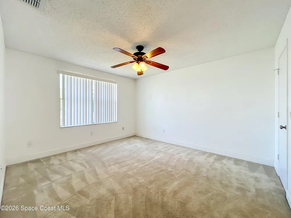 2645 Rolling Broak Drive Orlando, FL 32837