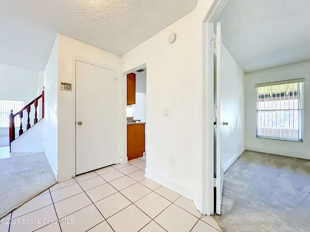 2645 Rolling Broak Drive Orlando, FL 32837