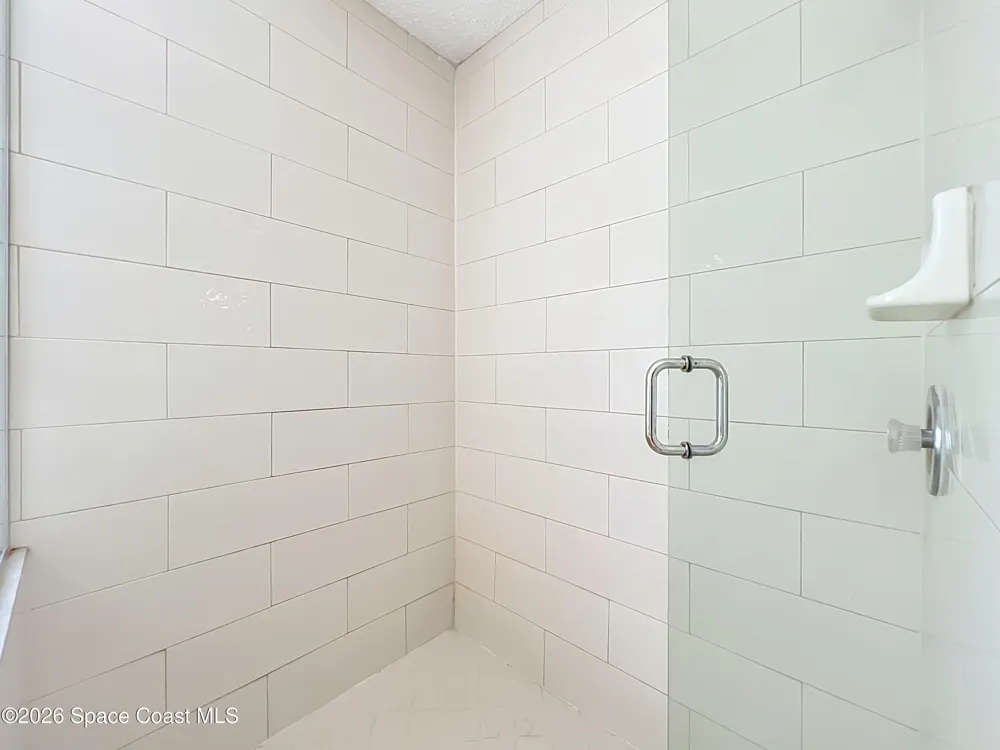 2645 Rolling Broak Drive Orlando, FL 32837