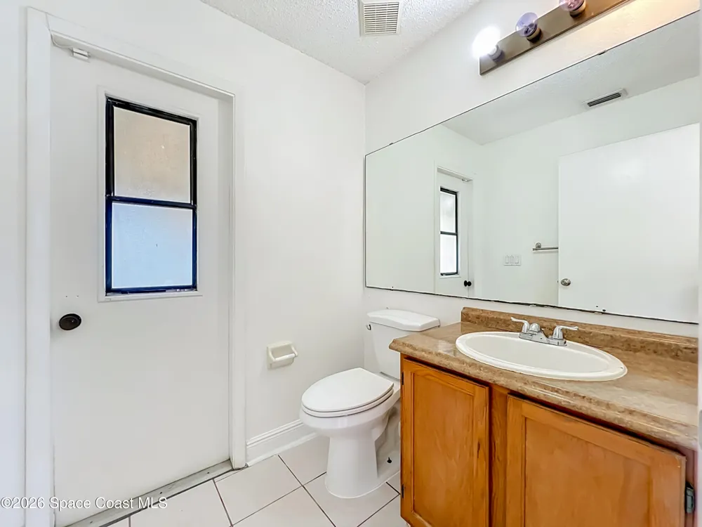 2645 Rolling Broak Drive Orlando, FL 32837