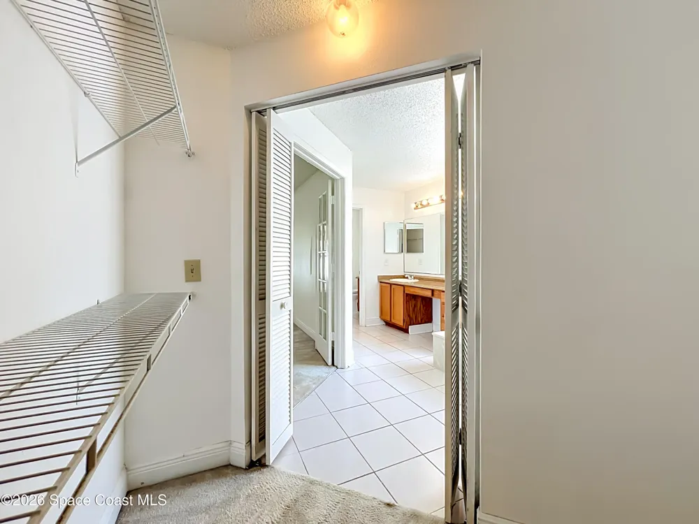 2645 Rolling Broak Drive Orlando, FL 32837