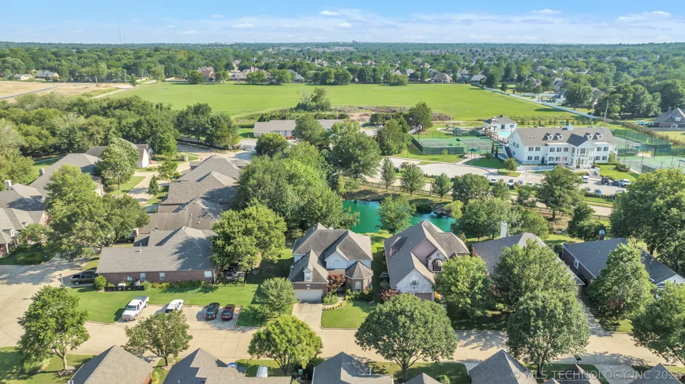 7909 E Freeport Place Broken Arrow, OK 74014